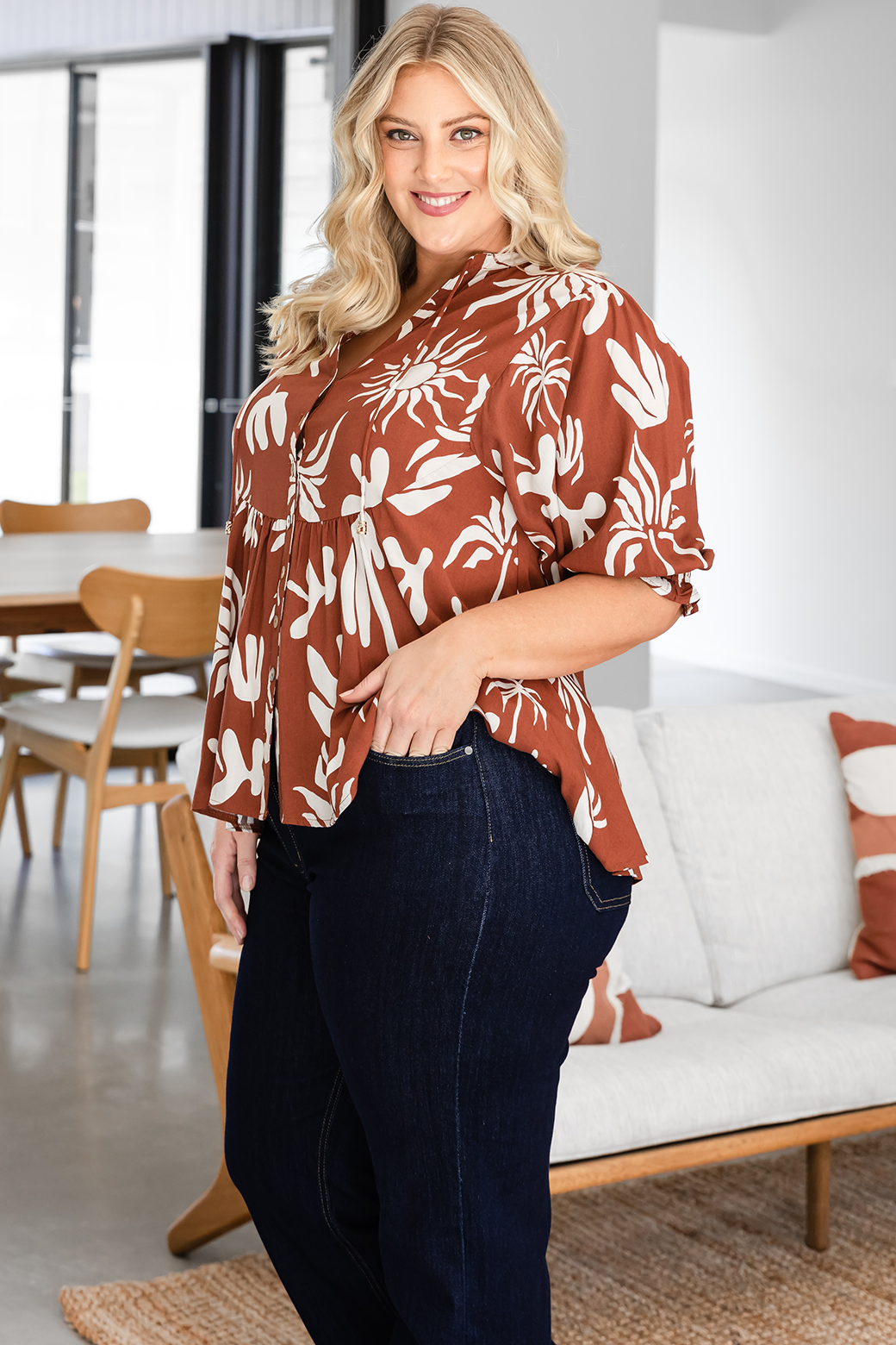 Final Sale | Susie Top Bora Print Dark Tan