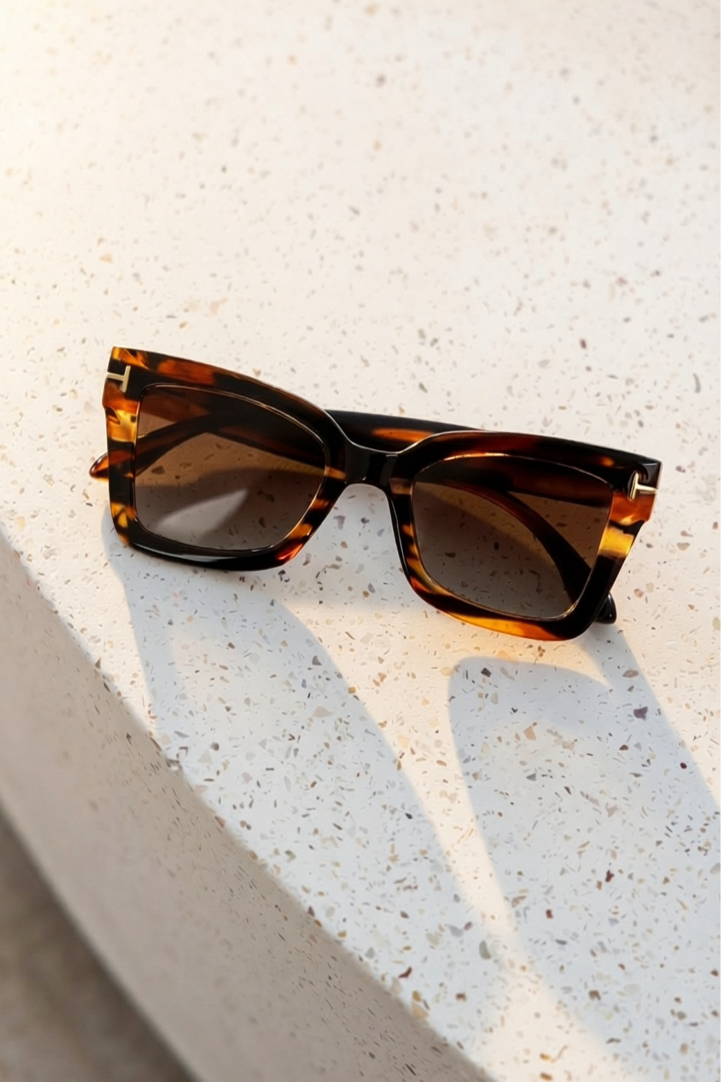 Victoria Sunglasses Tiger's Eye