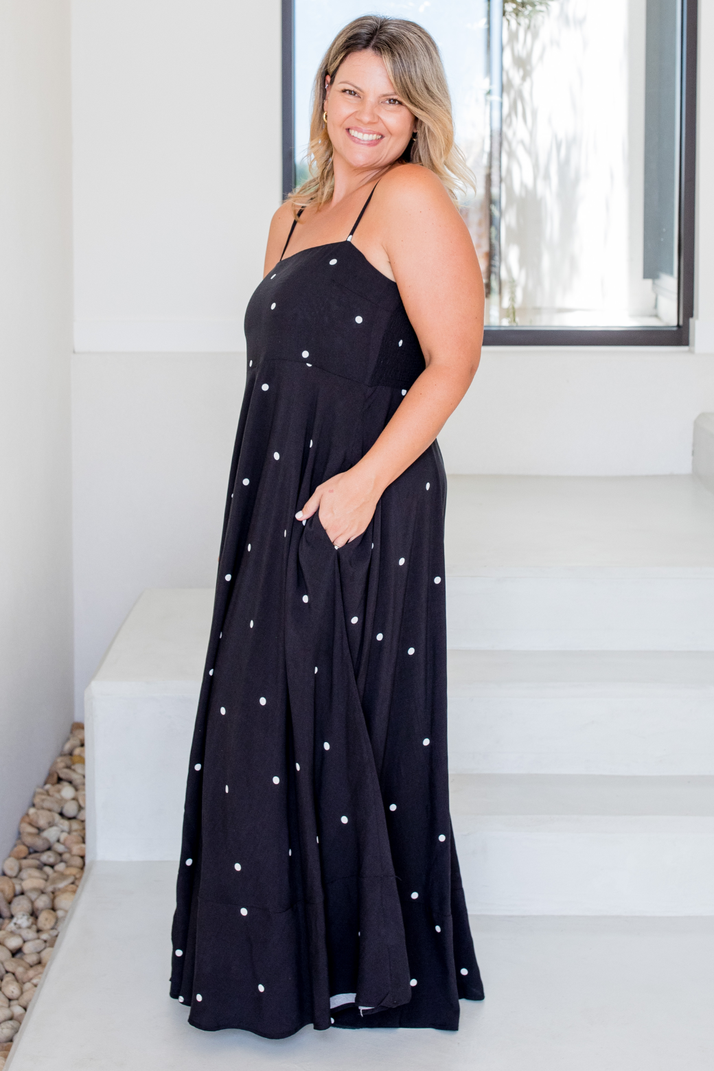 Xanthe Maxi Dress Black White Mini Spot