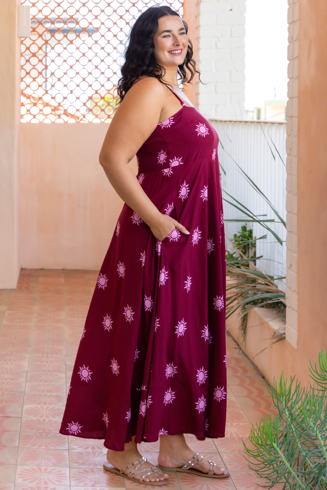 Xanthe Maxi Dress Sun Print Burgundy