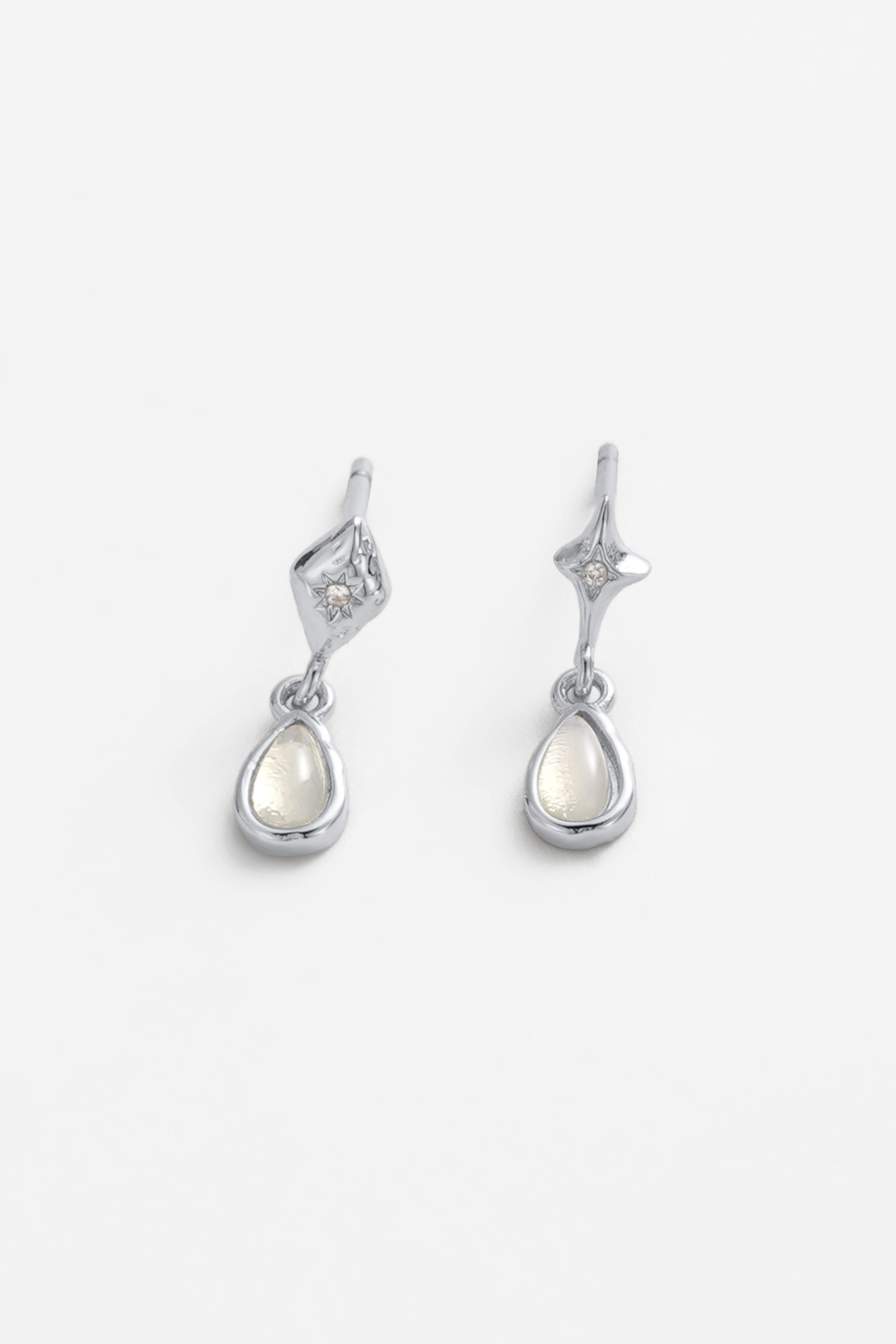 Zafino Clea Crystal Drop Earrings Silver