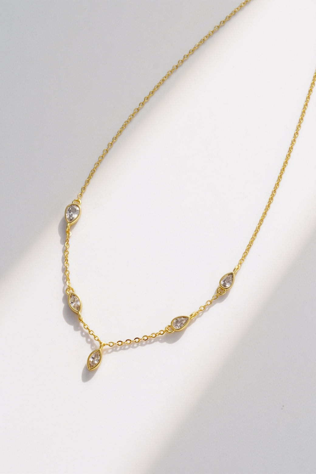 Zafino Ingrid Crystal Necklace Gold