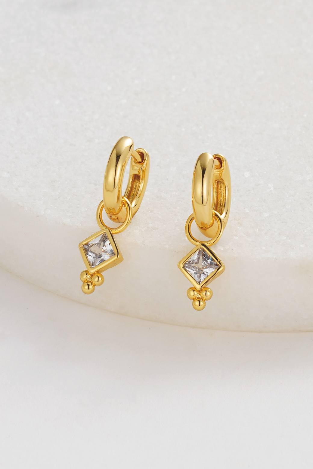 Zafino Mabel Crystal Huggie Gold