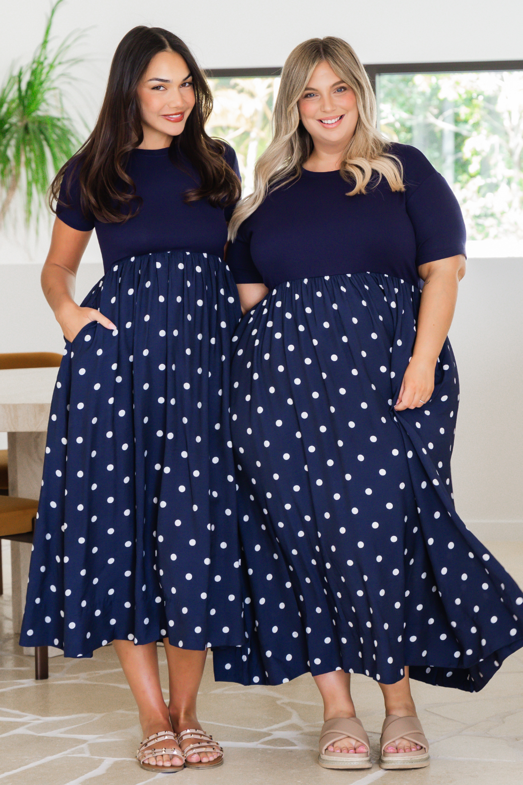Elka T-Shirt Midi Dress Navy Spot