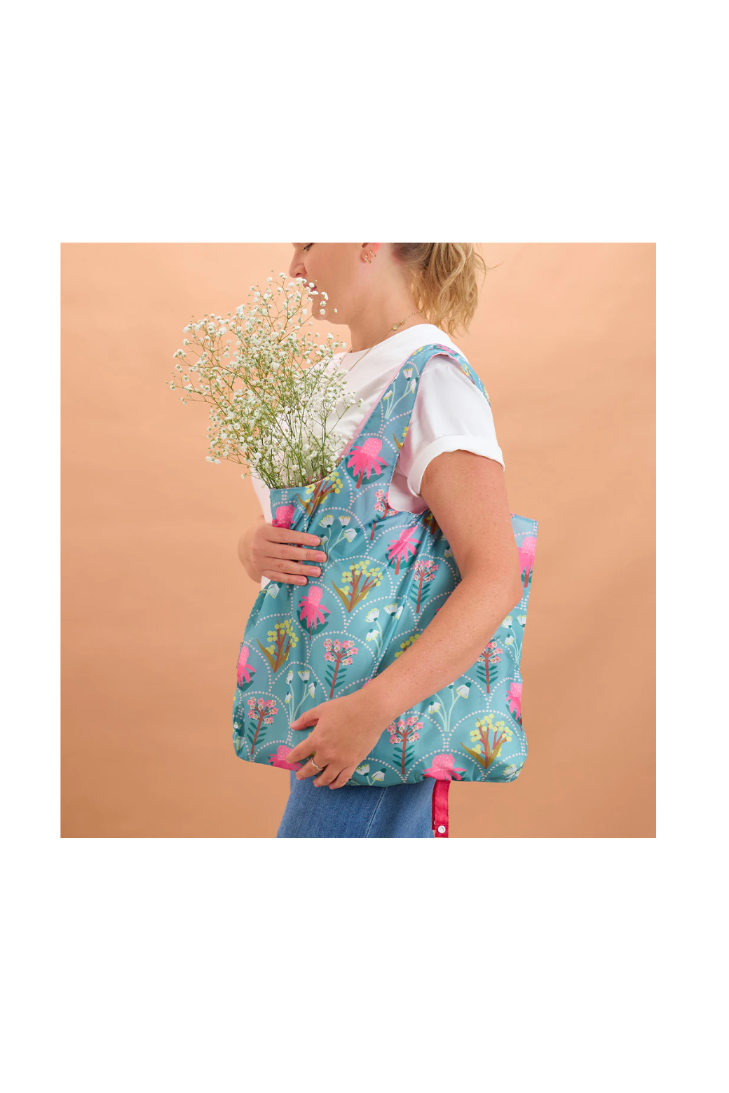 Annabel Trends Shopping Tote Wildflower