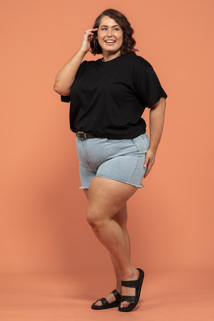 Faye Tee Black
