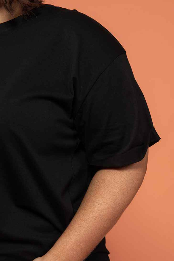 Faye Tee Black