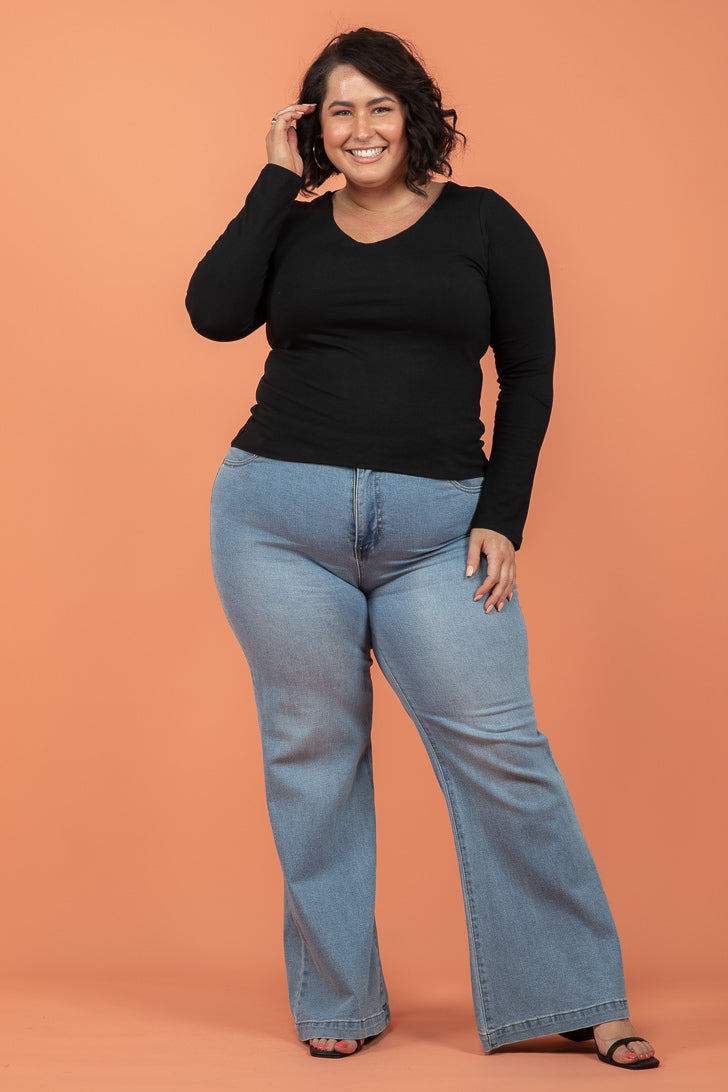 FINAL SALE | Sass Serena Vee Top Black